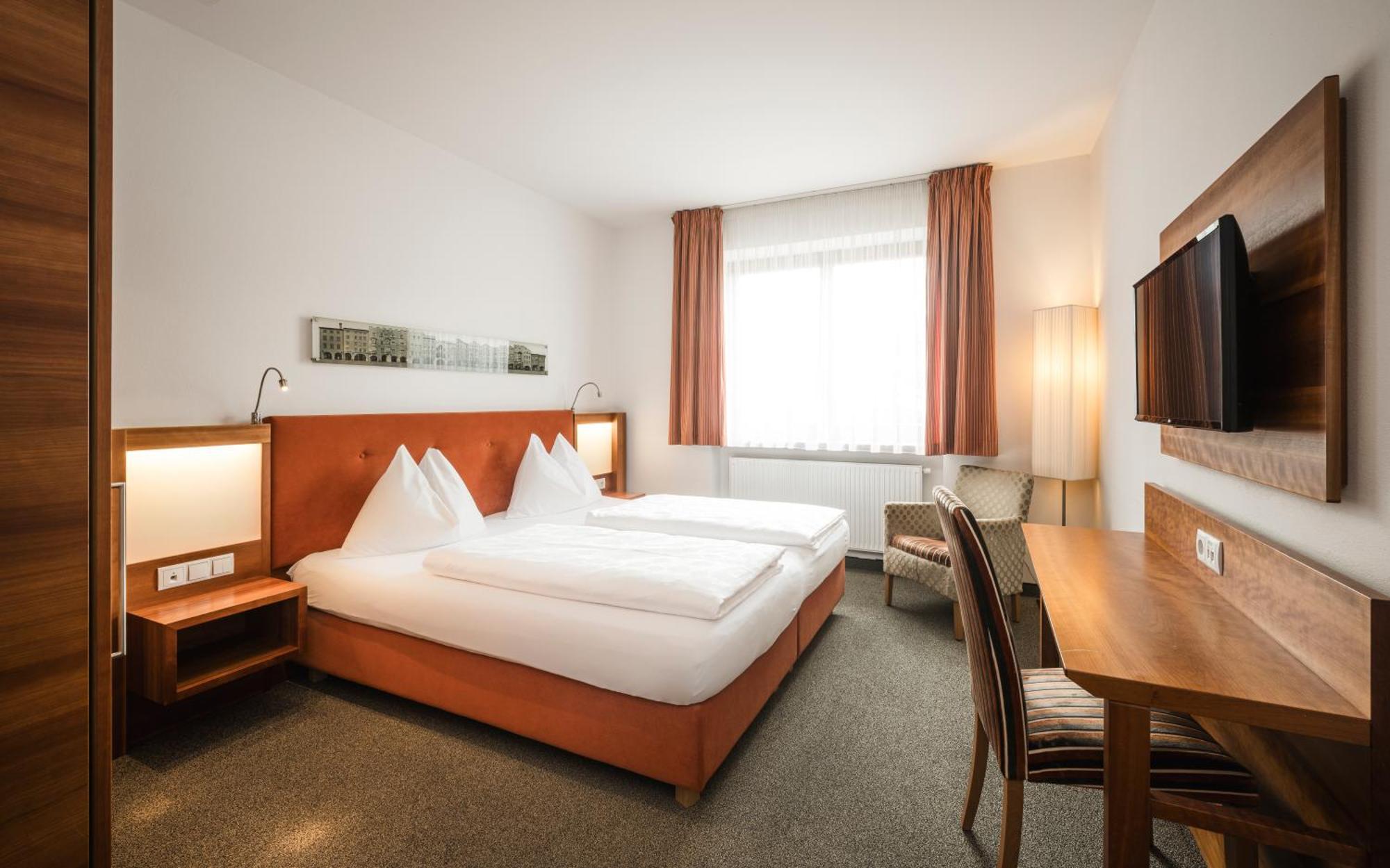 Hotel Clara Vahrn Bagian luar foto