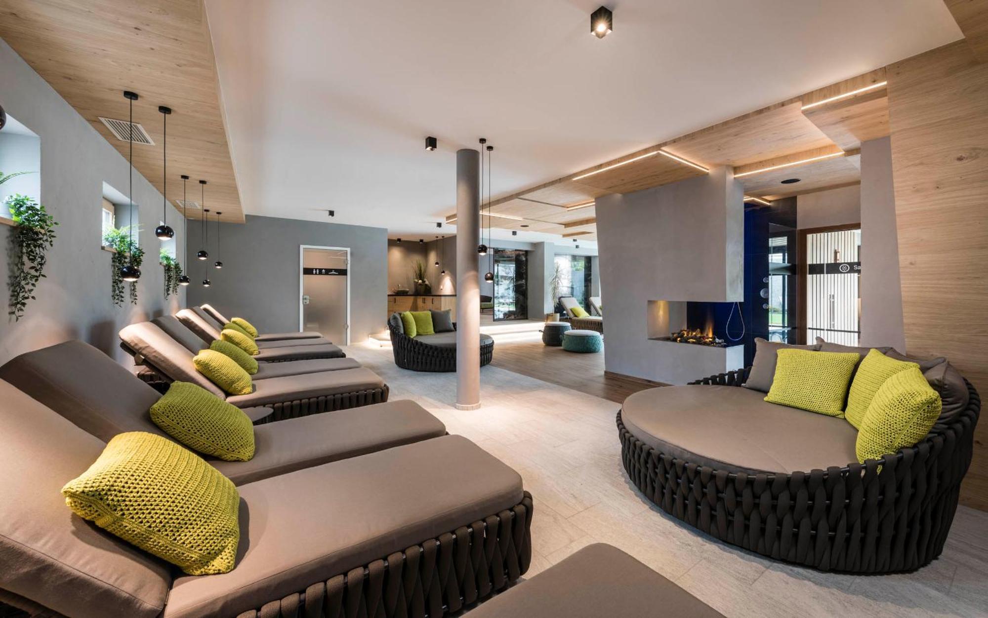 Hotel Clara Vahrn Bagian luar foto