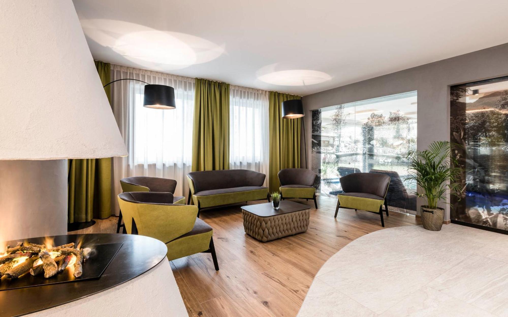 Hotel Clara Vahrn Bagian luar foto